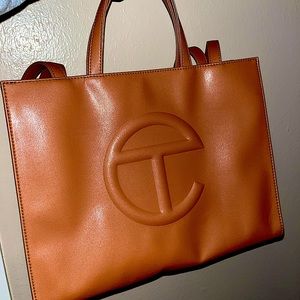Medium Telfar Shopping Bag Tan